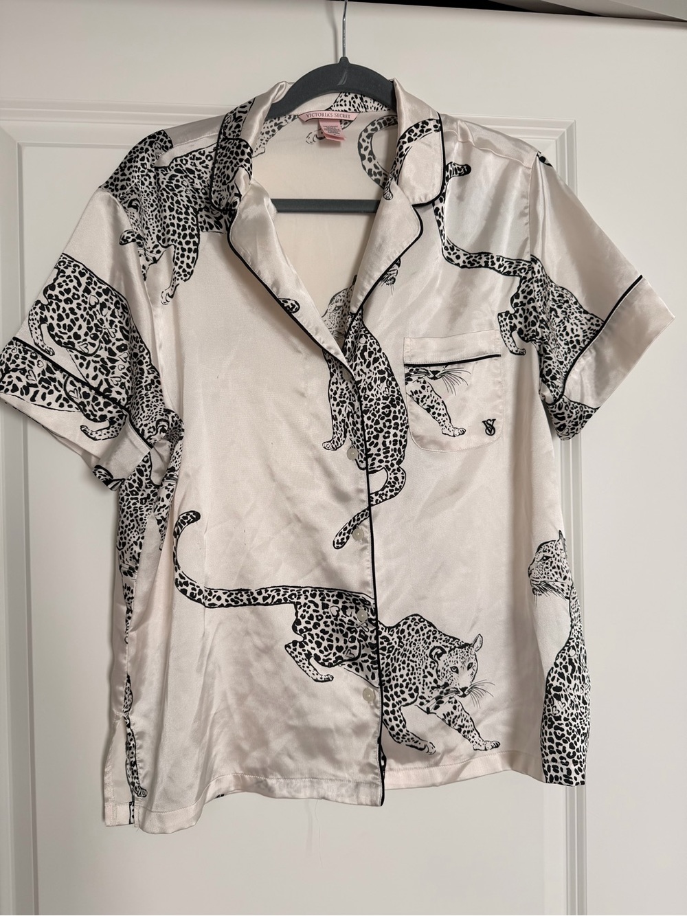 Victoria’s Secret Silky Pajama Set - Picture 2 of 4